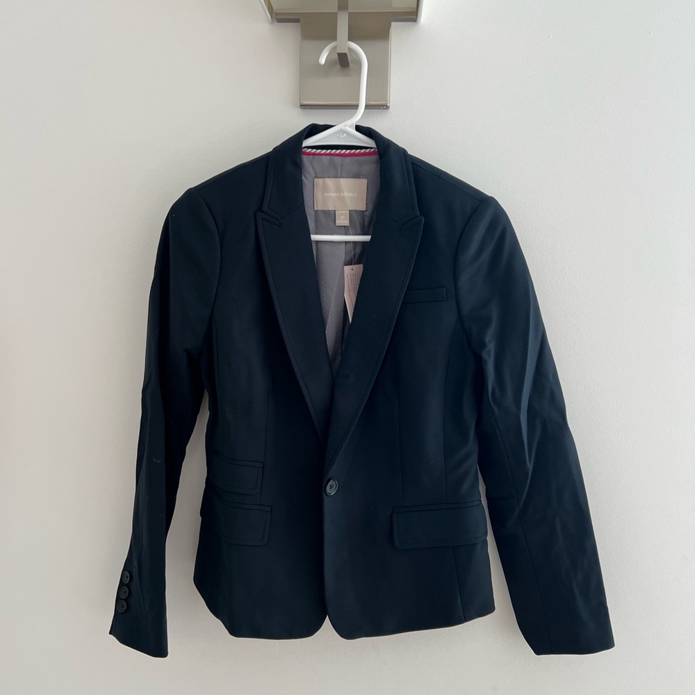 Banana Republic Black Blazer with Notched Lapels